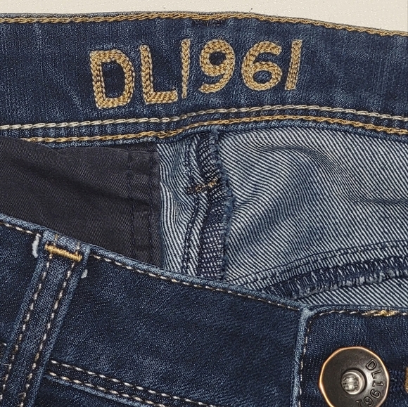 JESSICA ALBA X DL1961 Instasculp Skinny Jean 26. size 31x32 - Picture 6 of 10